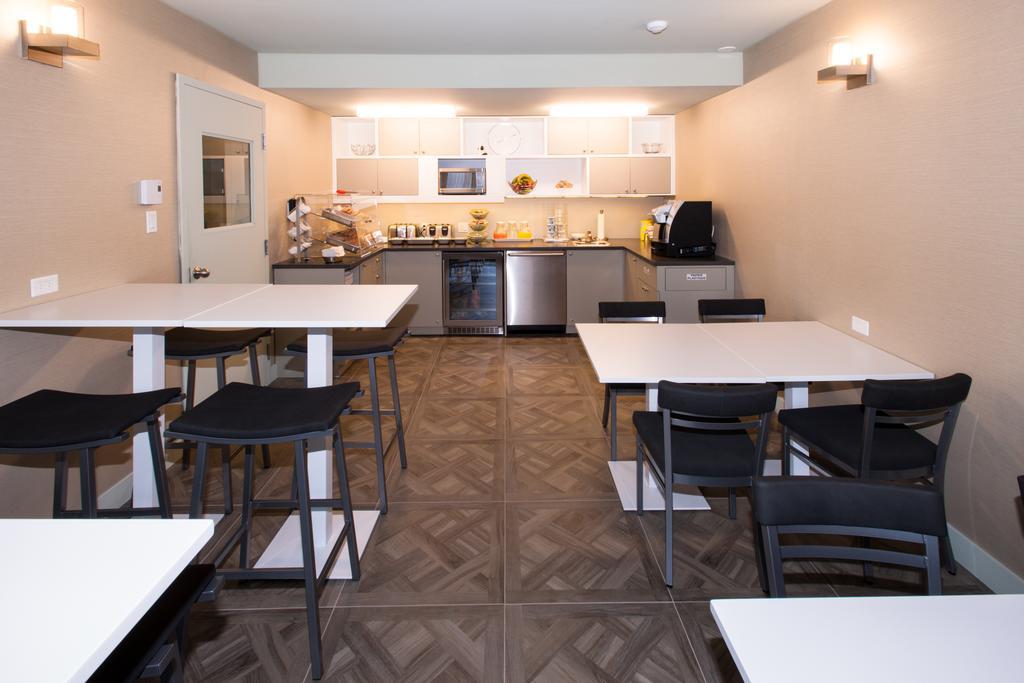 Le Chabrol Hotel & Suites Montreal Bilik gambar