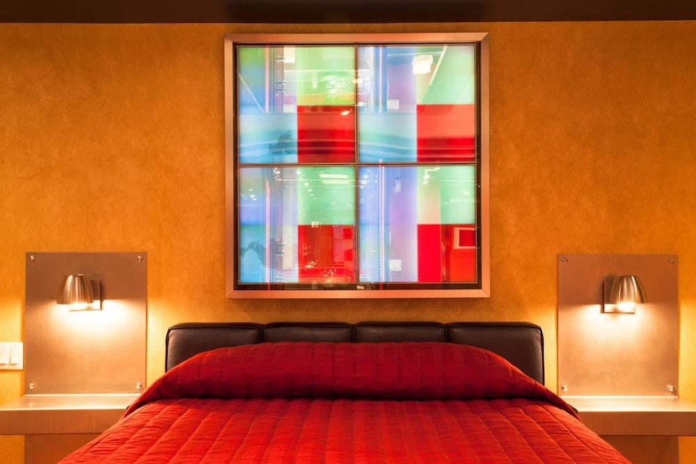 Le Chabrol Hotel & Suites Montreal Luaran gambar