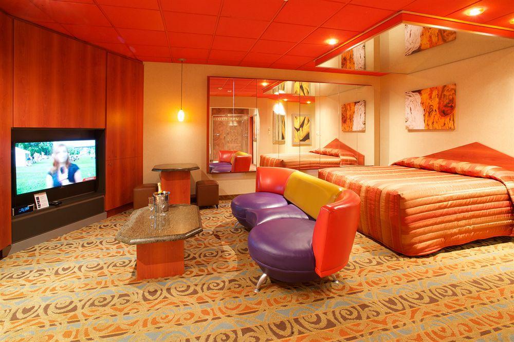 Le Chabrol Hotel & Suites Montreal Luaran gambar
