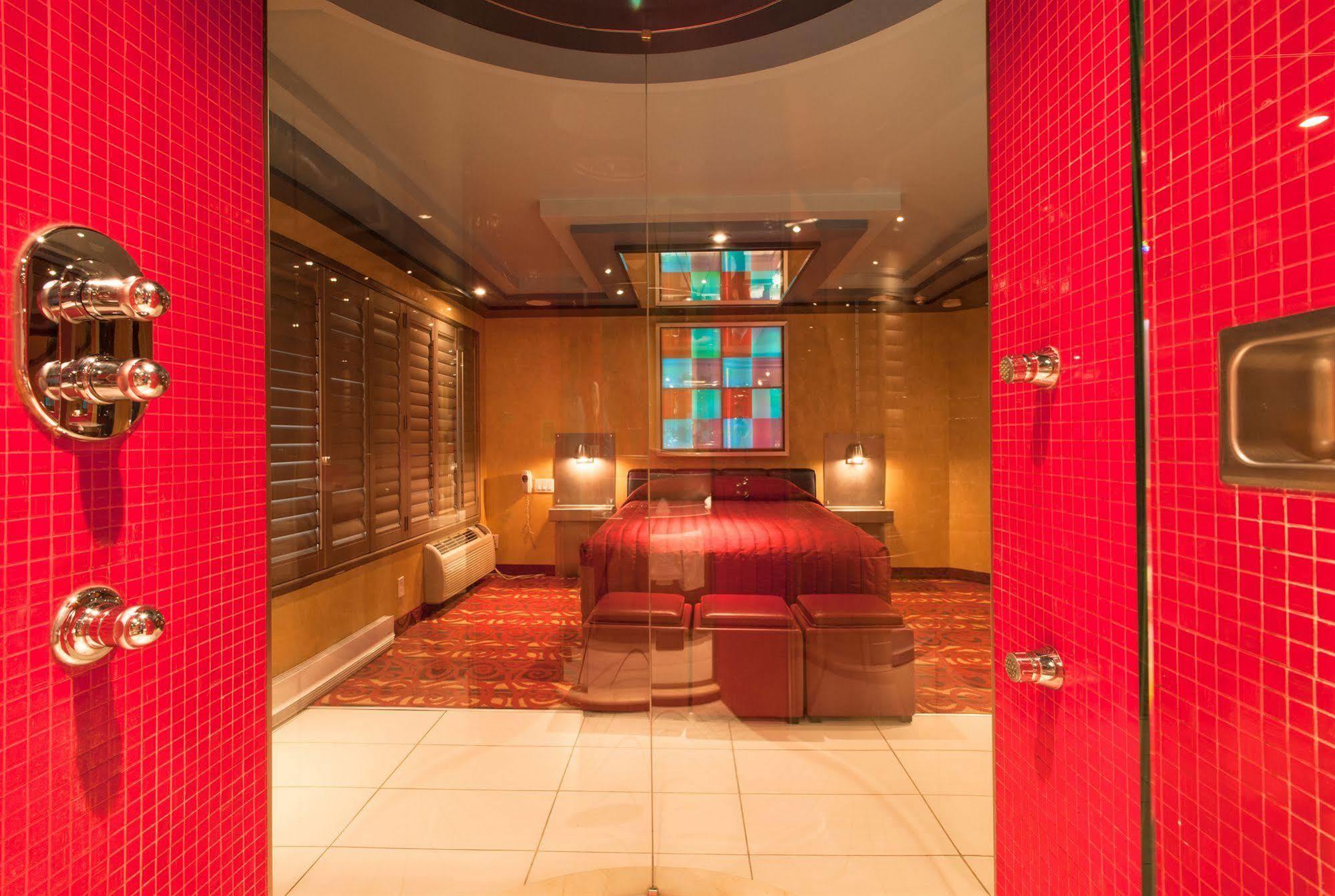 Le Chabrol Hotel & Suites Montreal Luaran gambar