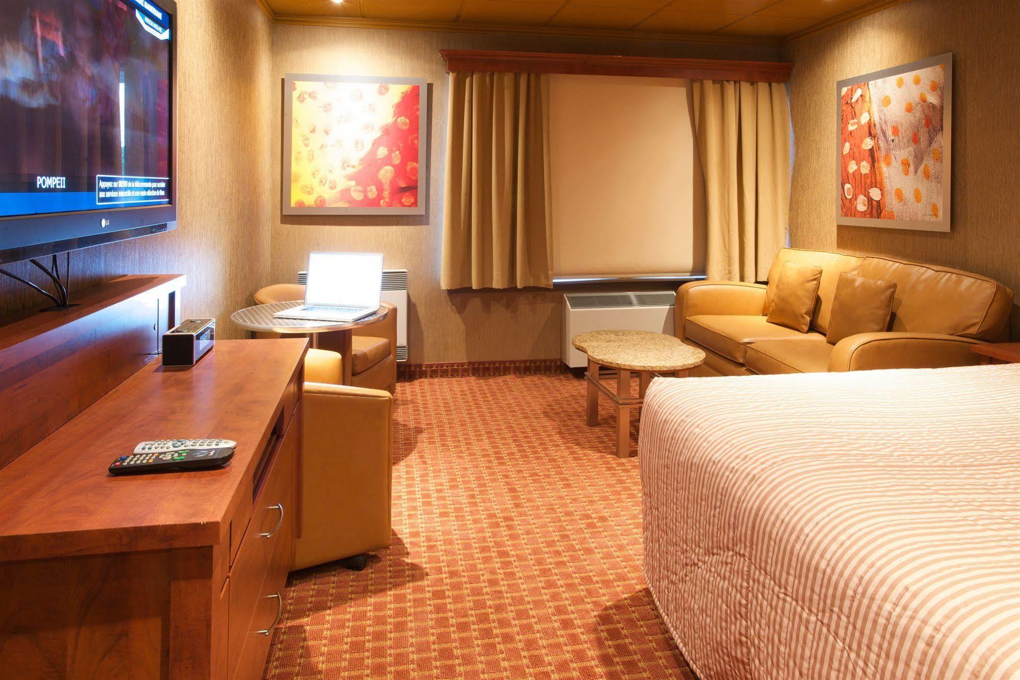 Le Chabrol Hotel & Suites Montreal Luaran gambar
